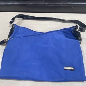 Travelon blue purse